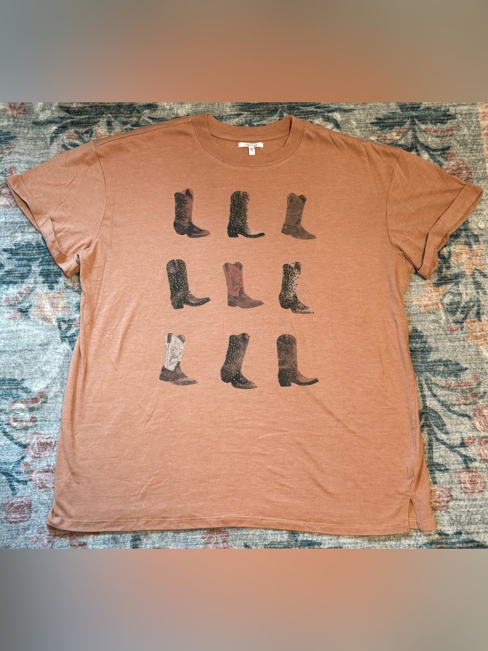 Maurices Studded Cowgirl Boots Oversized Graphic Tee Size Large